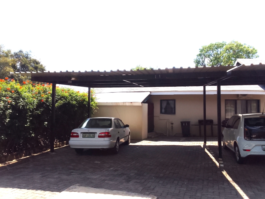 1 Bedroom Property for Sale in Wigwam North West